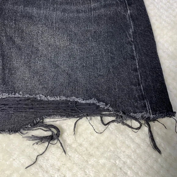 Levi black mini skirt - Picture 4 of 15